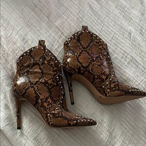 Jessica Simpson Brown Snake Print Ankle Boots